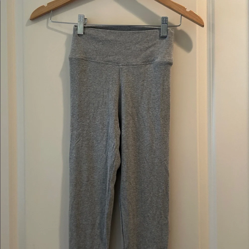 Natural Life Girls' Gray Ribbed PullOn Leggings stretchy viscose elastane size M
